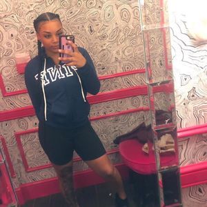 Meet your Posher, Lexi